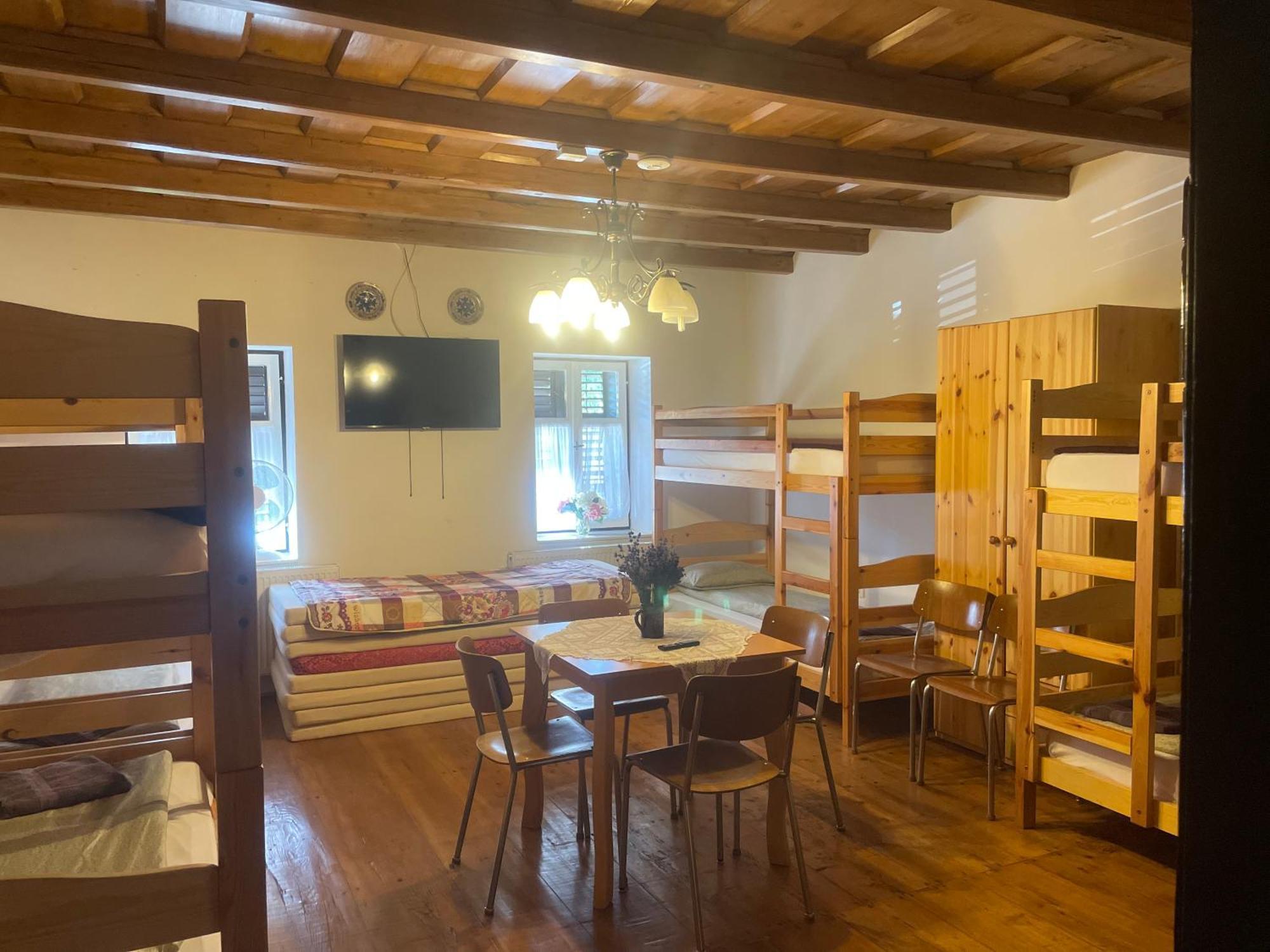 Almosdi Topart Vendeghaz Экстерьер фото