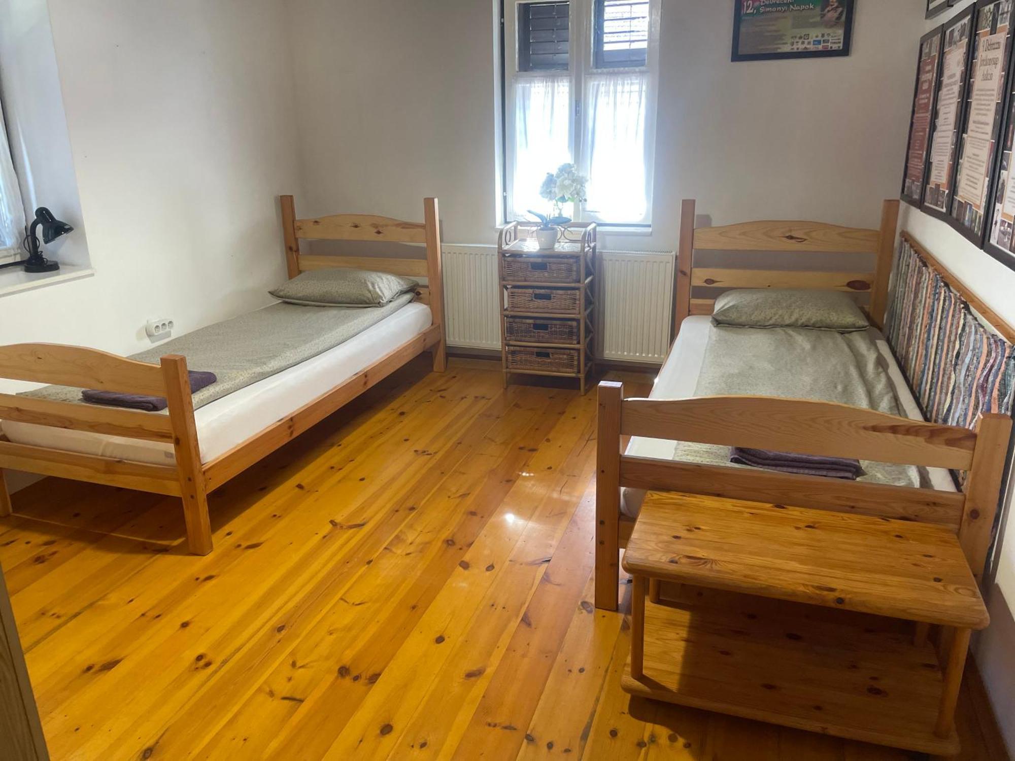 Almosdi Topart Vendeghaz Экстерьер фото